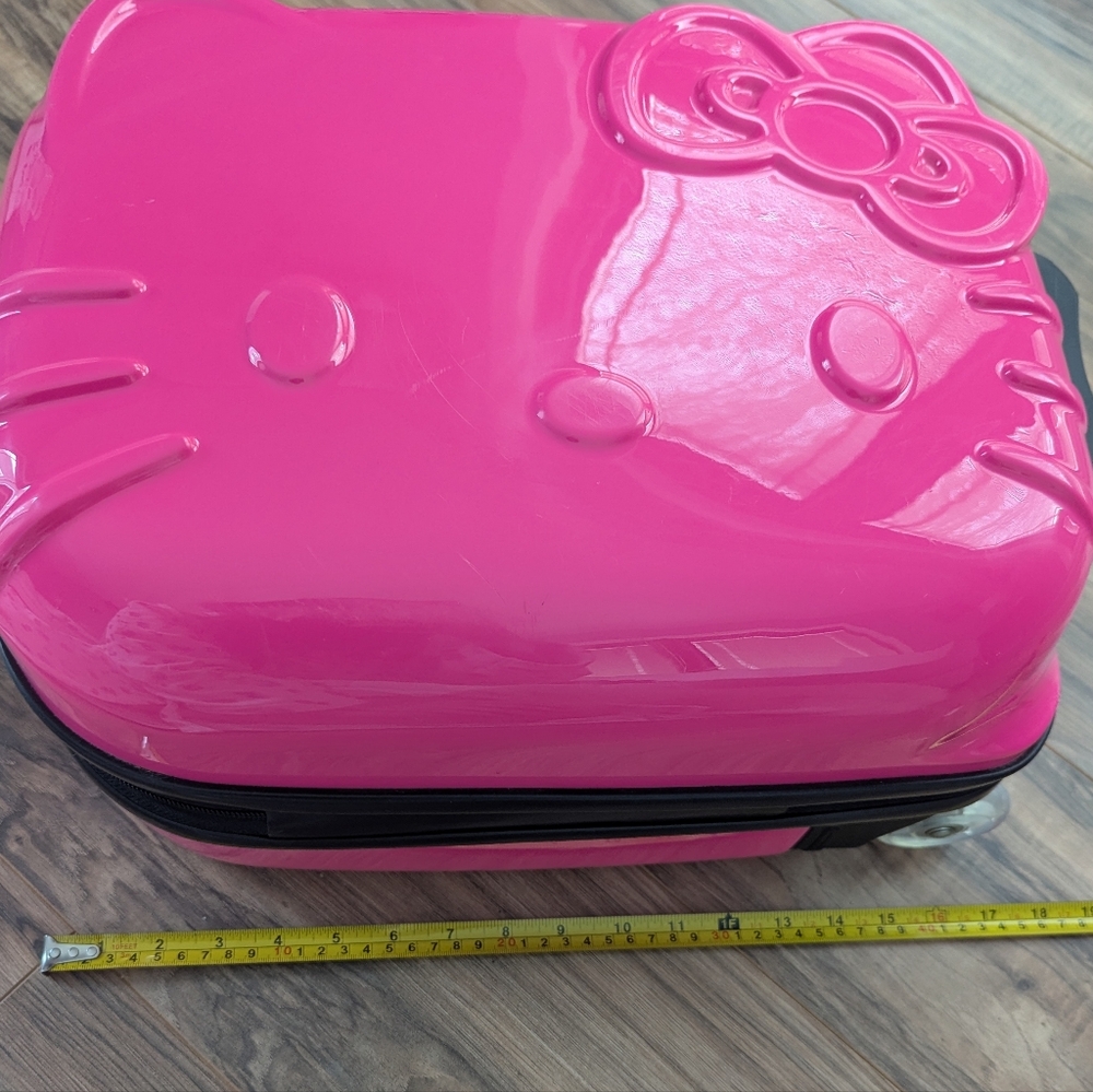 Pink Hello Kitty Face Roller Suitcase With Top Handle And Extended Roller Handle - Picture 8 of 12